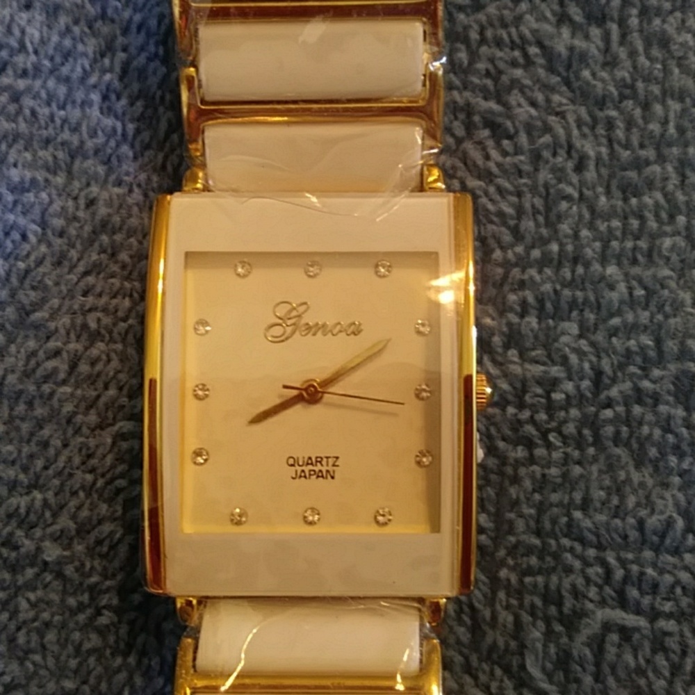 🎃Genoa White ceramic watch